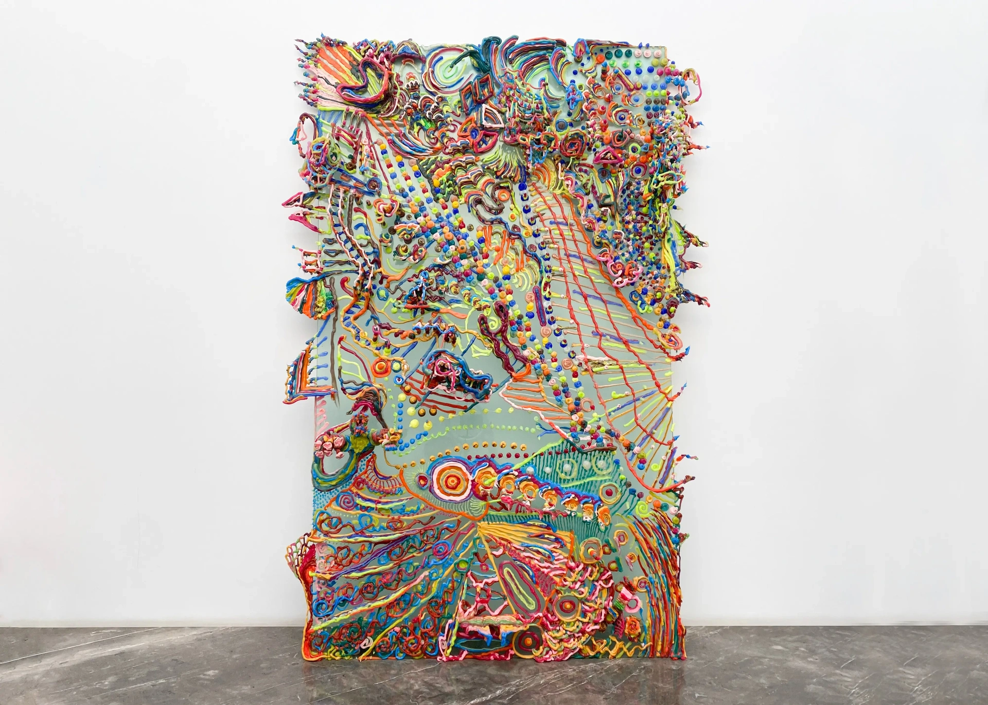 Featured sculptural work by Elías Hanono — silicone and oil on glass